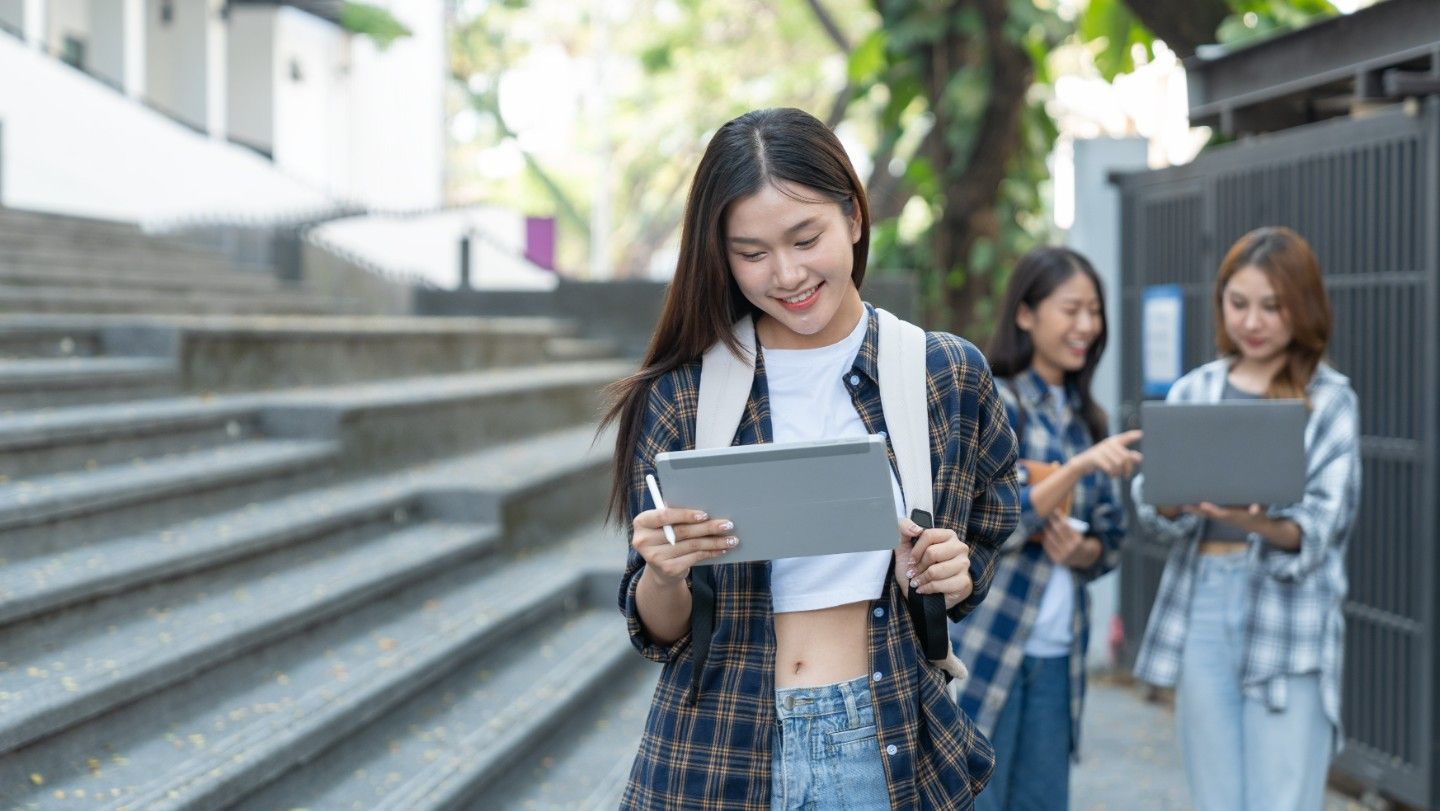 student-data-tablet
